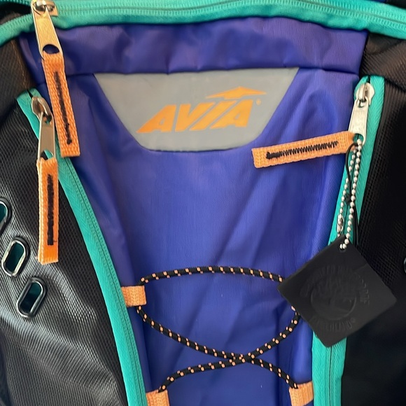 Avia Backpack w/laptop compartment. - Picture 2 of 6